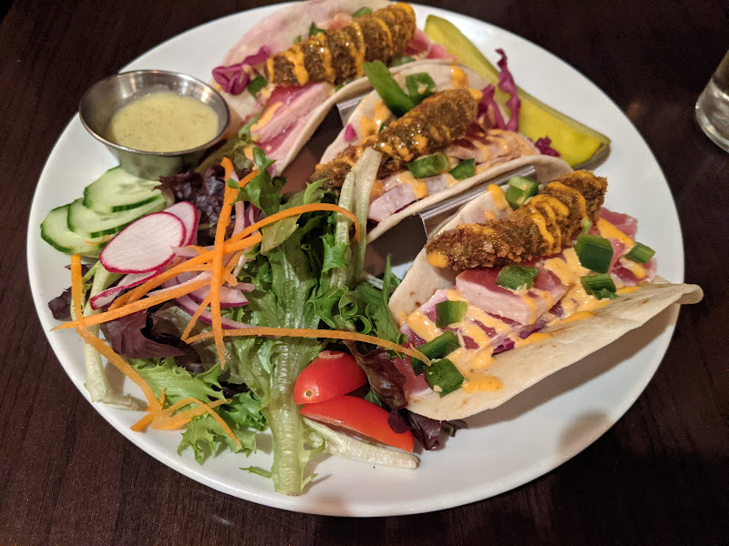 Earth's Harvest Kitchen & Juicery