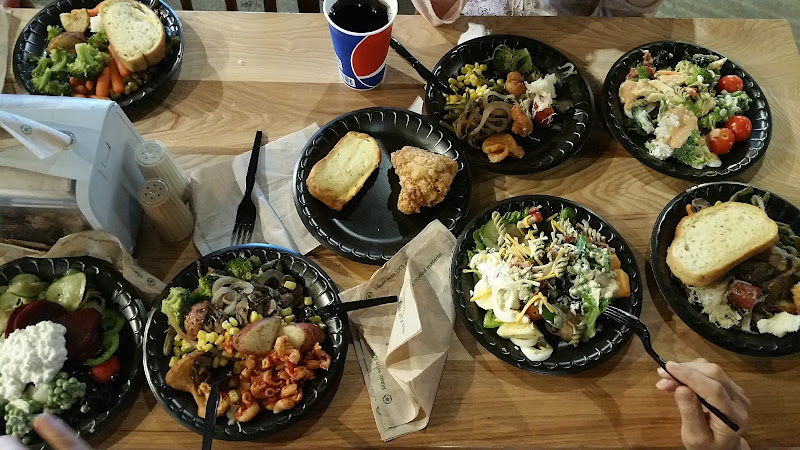 Emzara's Buffet