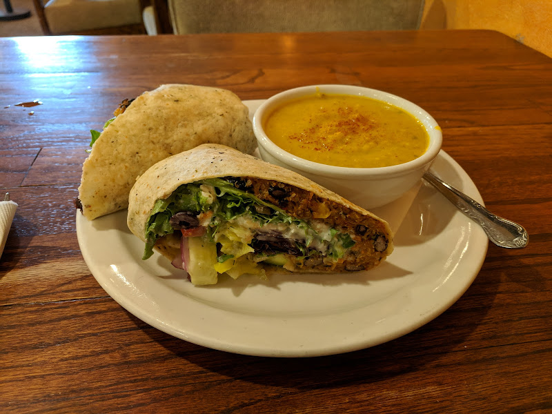 Faye's Cafe photo 3