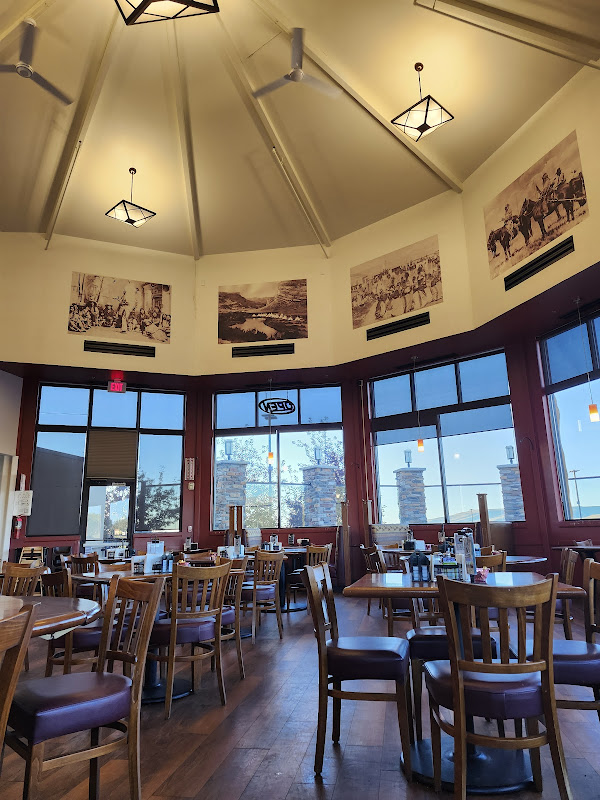 Spur Restaurant & Bar photo 3