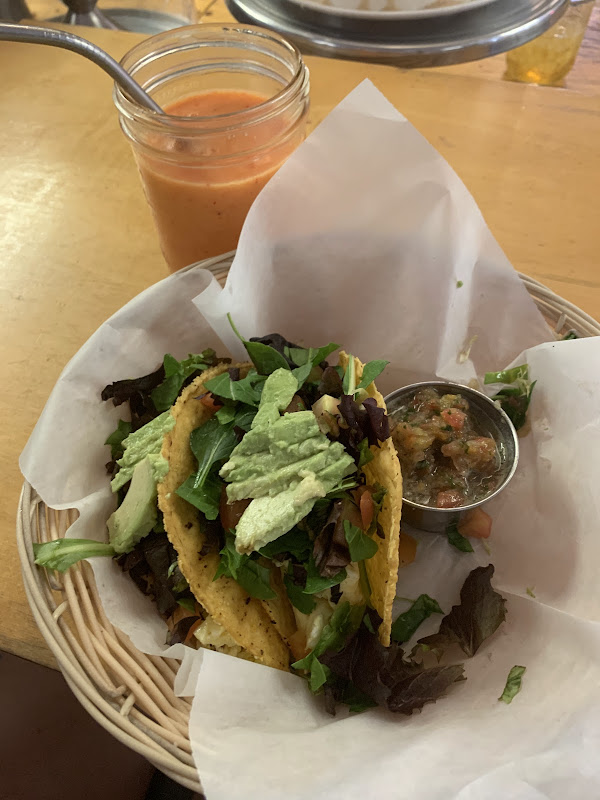 The Earth Café & Deli
