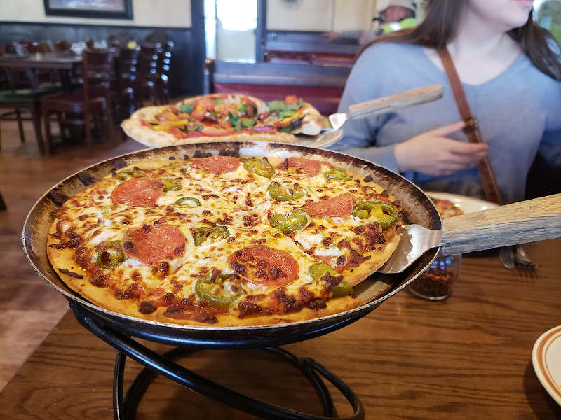 Upper Crust Pizza & Wings