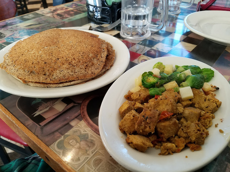 Vegan Eats with Bri